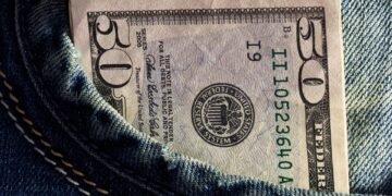 Is a 72-Month Auto Loan Financially Smart?